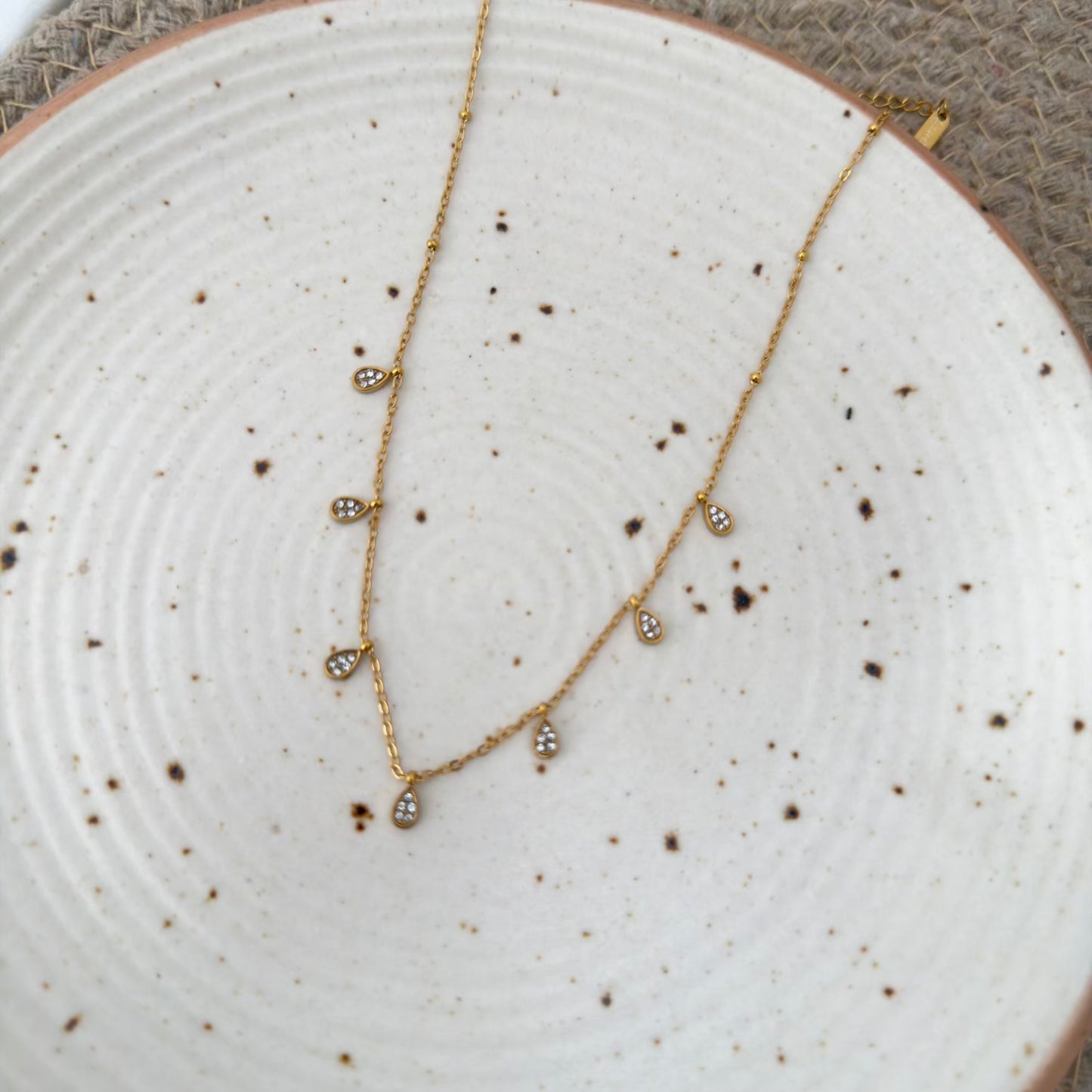 White crystal drop necklace