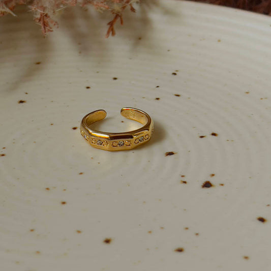 Statement ring