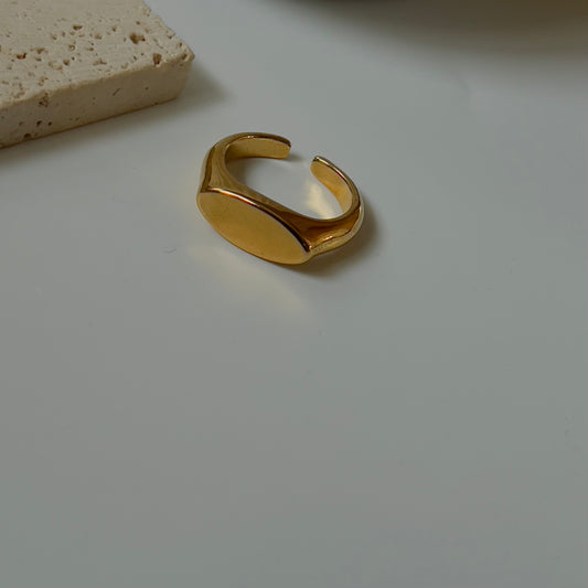 Classic ring