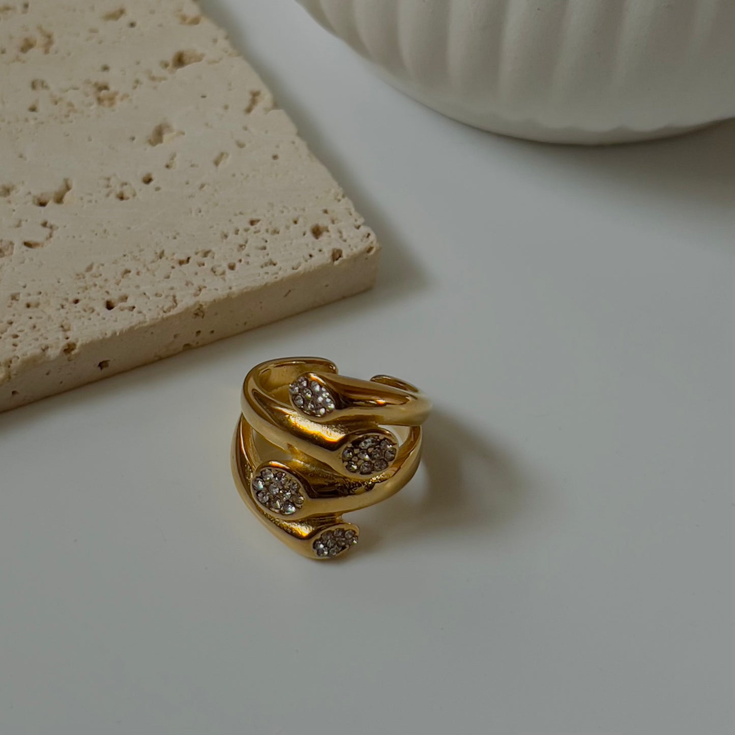 Chunky ring