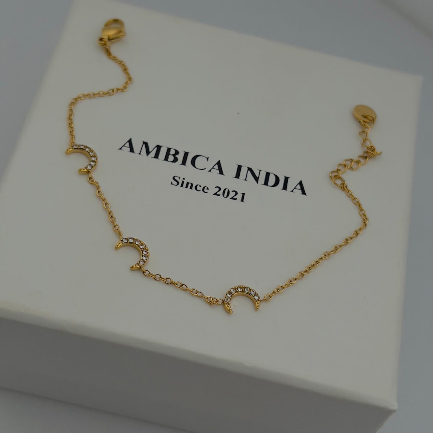 White Crystal bracelet