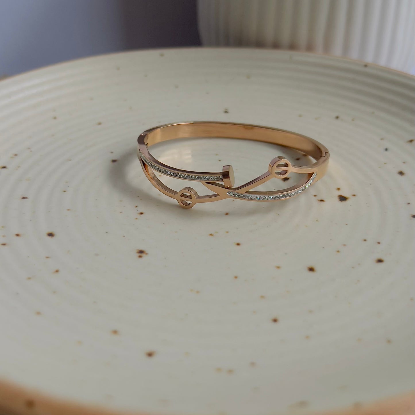Nail bracelet small size