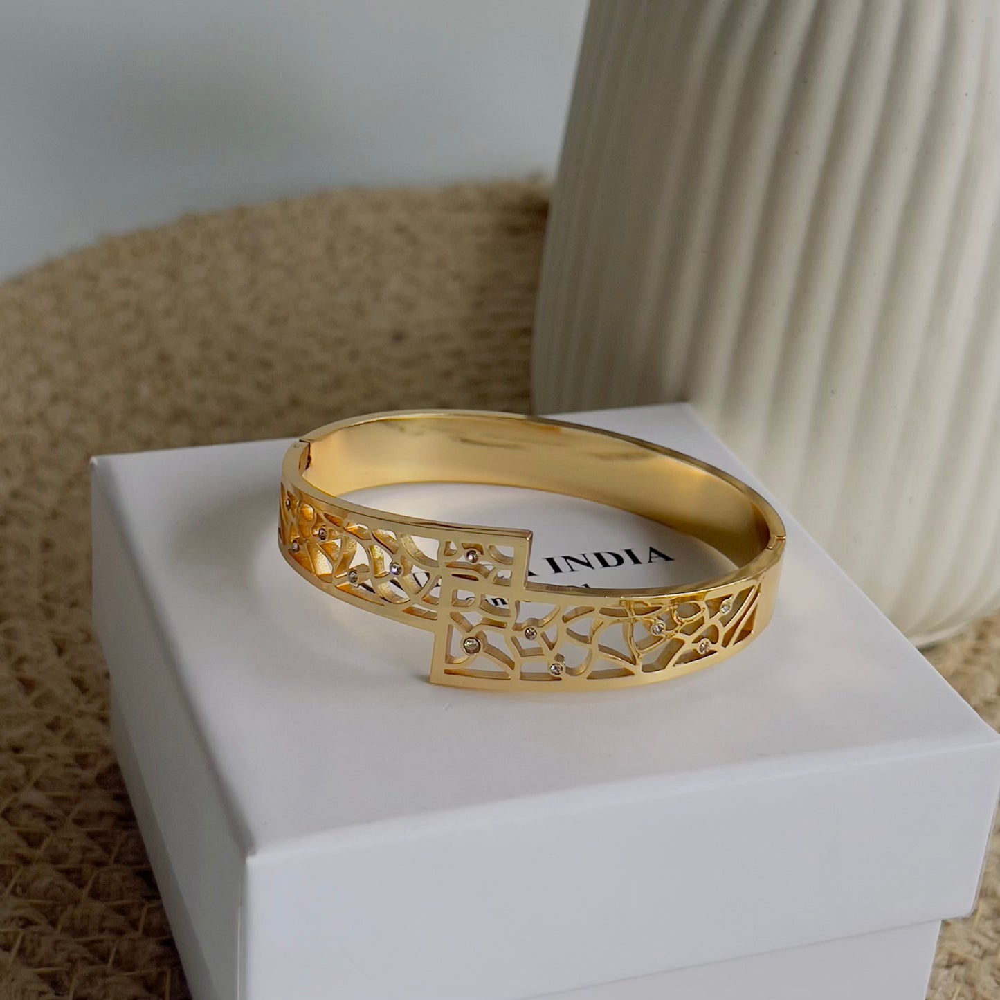 Classic bracelet