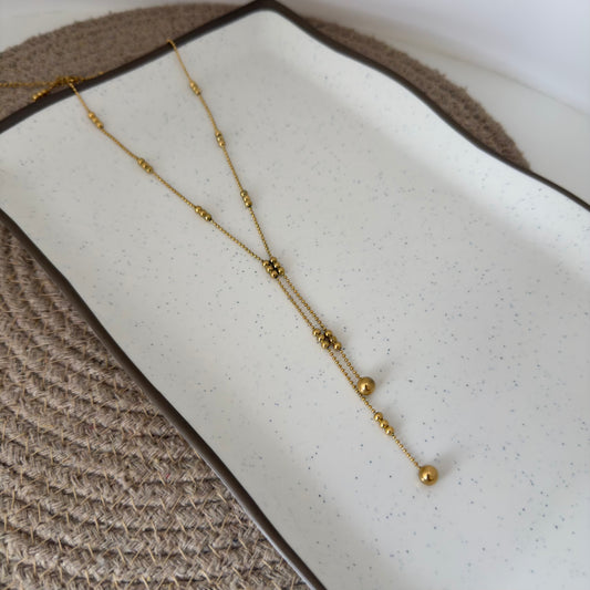 Ball necklace