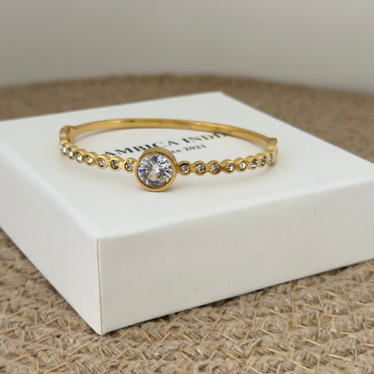 Crystal bracelet 2.4 size