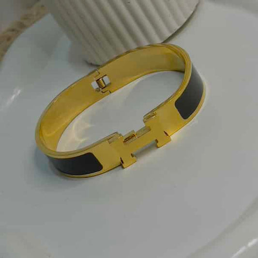 H black bracelet