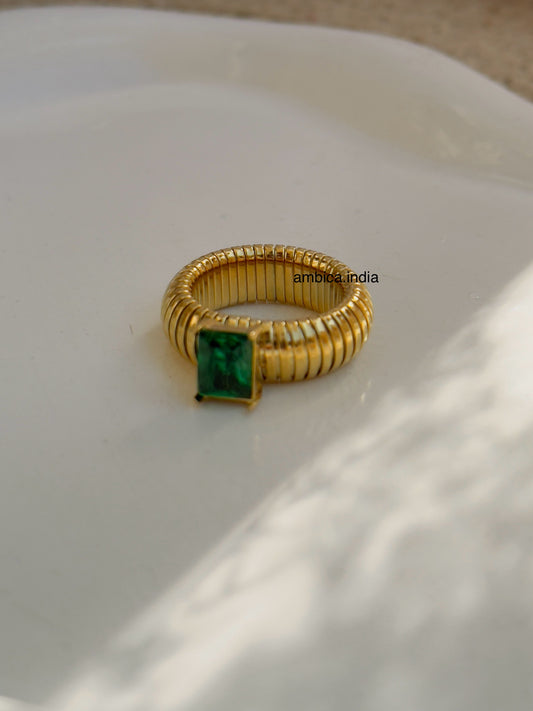 Green crystal chunky viper ring