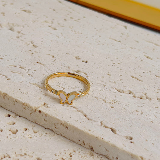 Butterfly ring