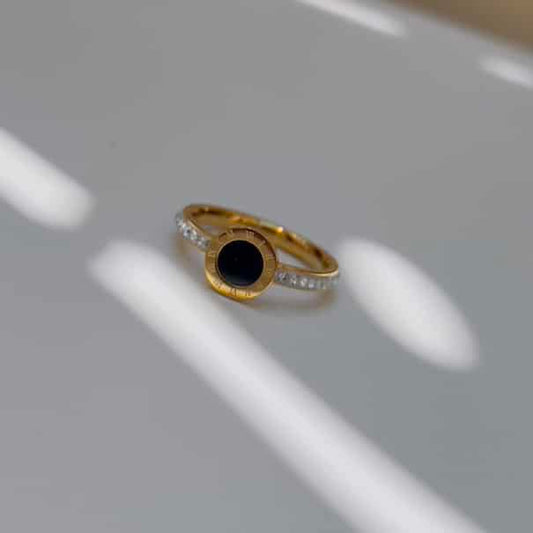 Roman studded ring