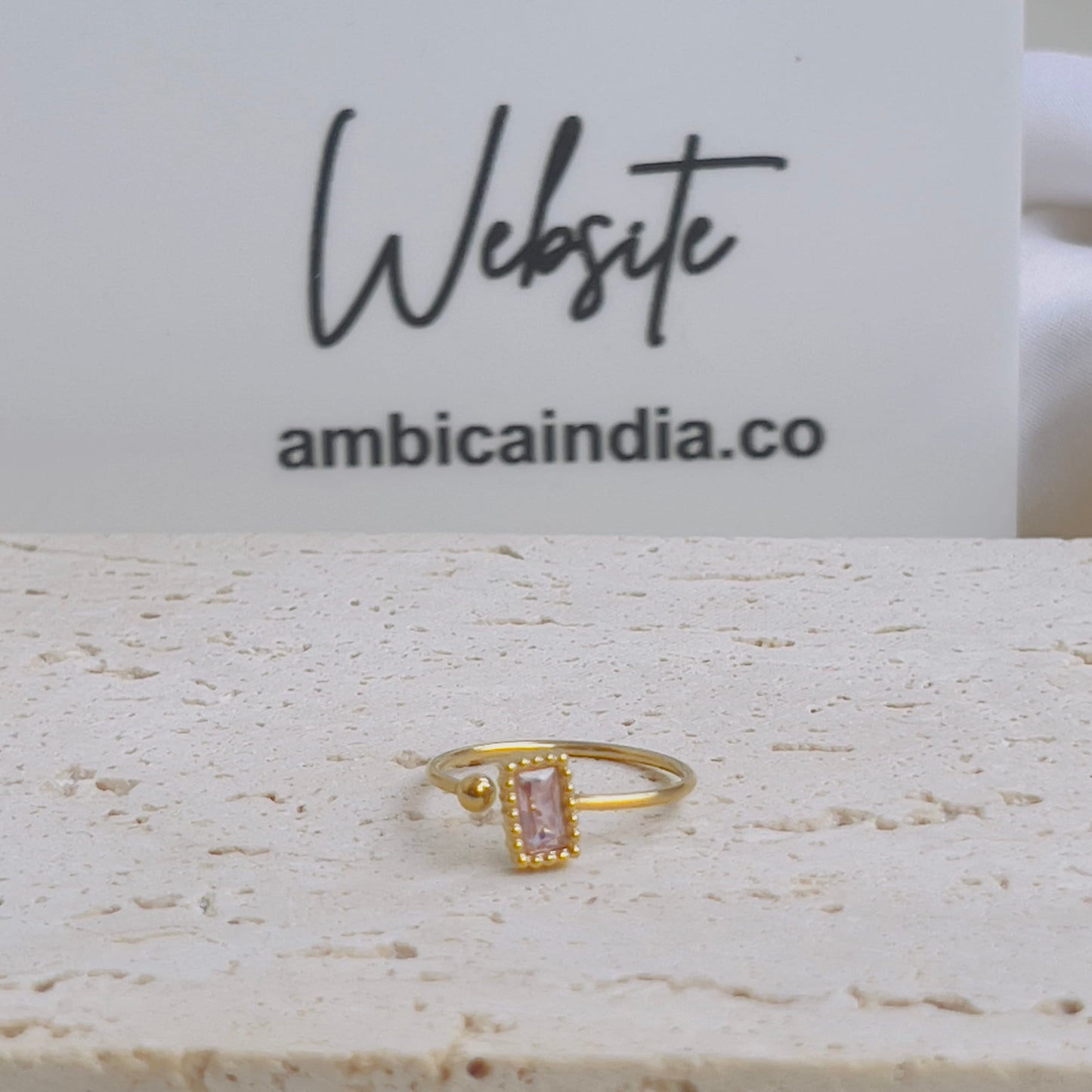 Rectangle pink crystal ring