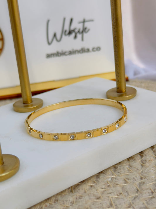 Crystal thin bracelet