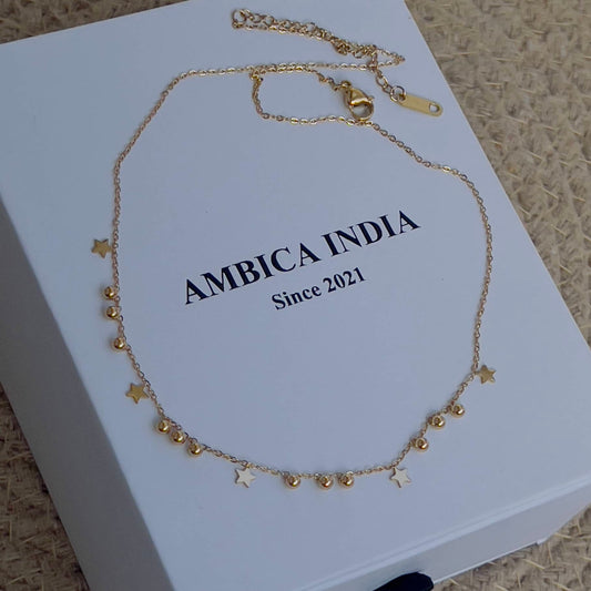 Tiny star with ball necklace