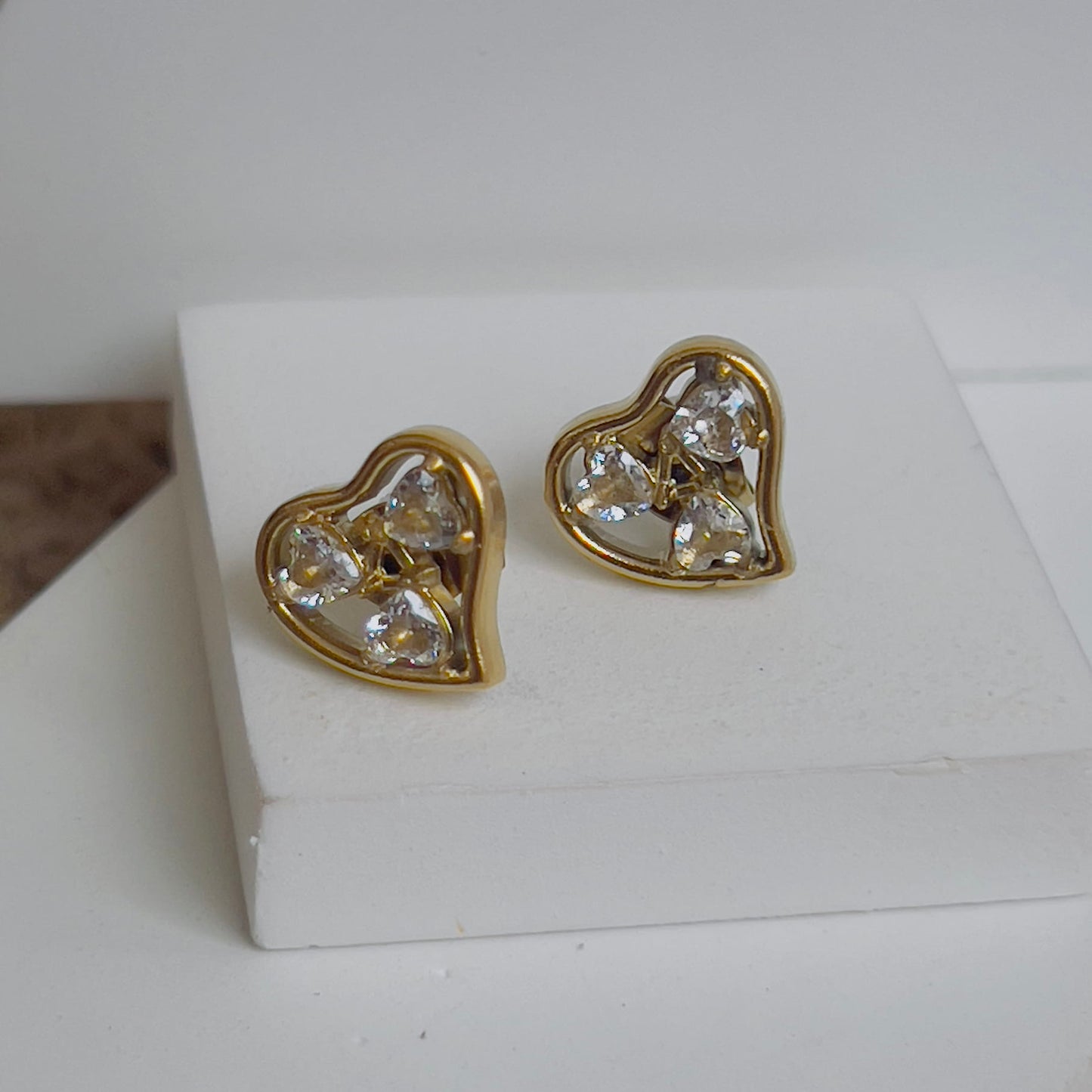 White crystal heart earrings