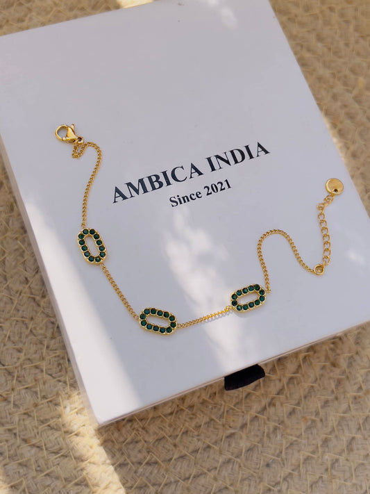 Green crystal minimal bracelet