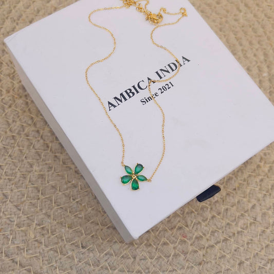 Green crystal flower necklace