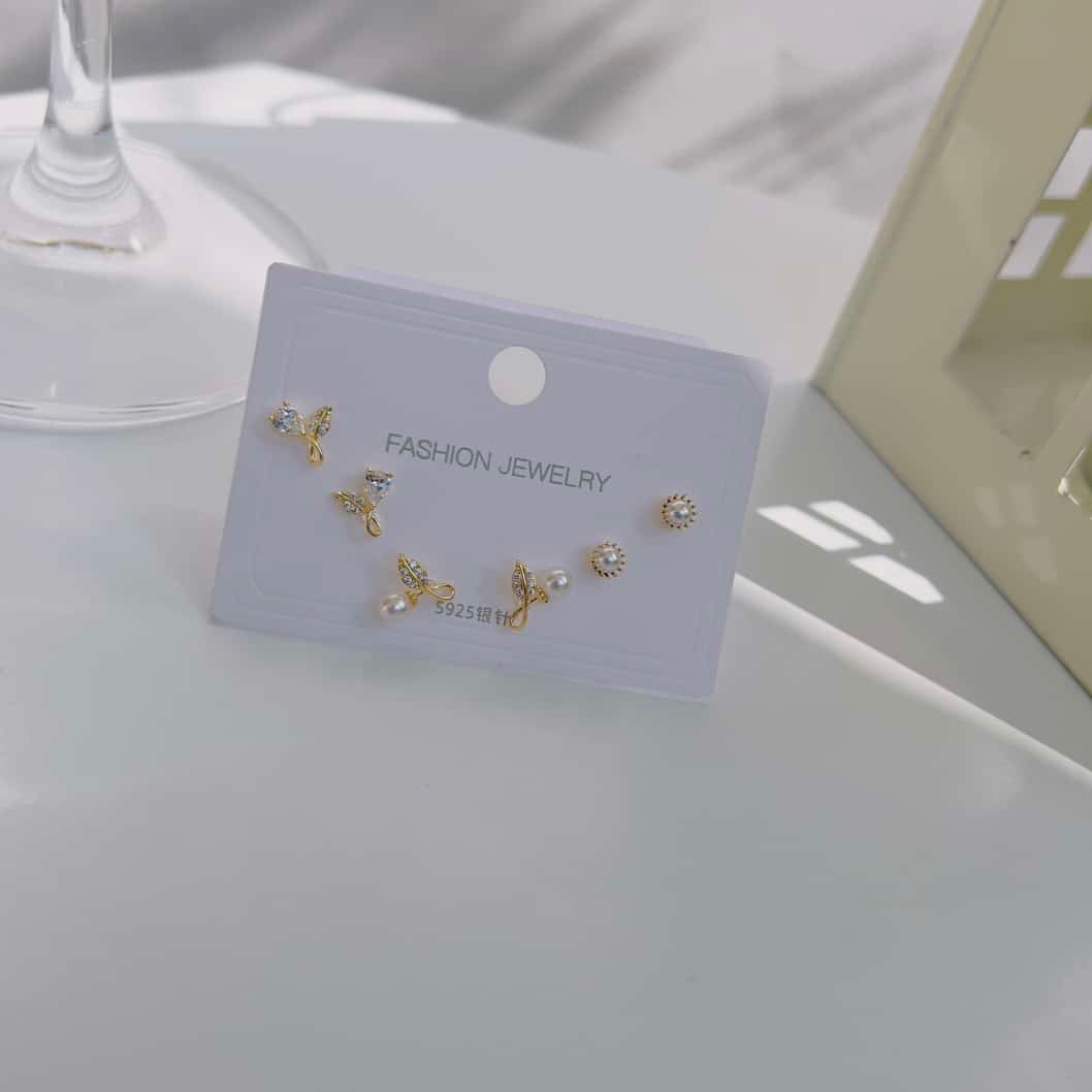 Leaf with pearl 925 plated  Piercing earrings